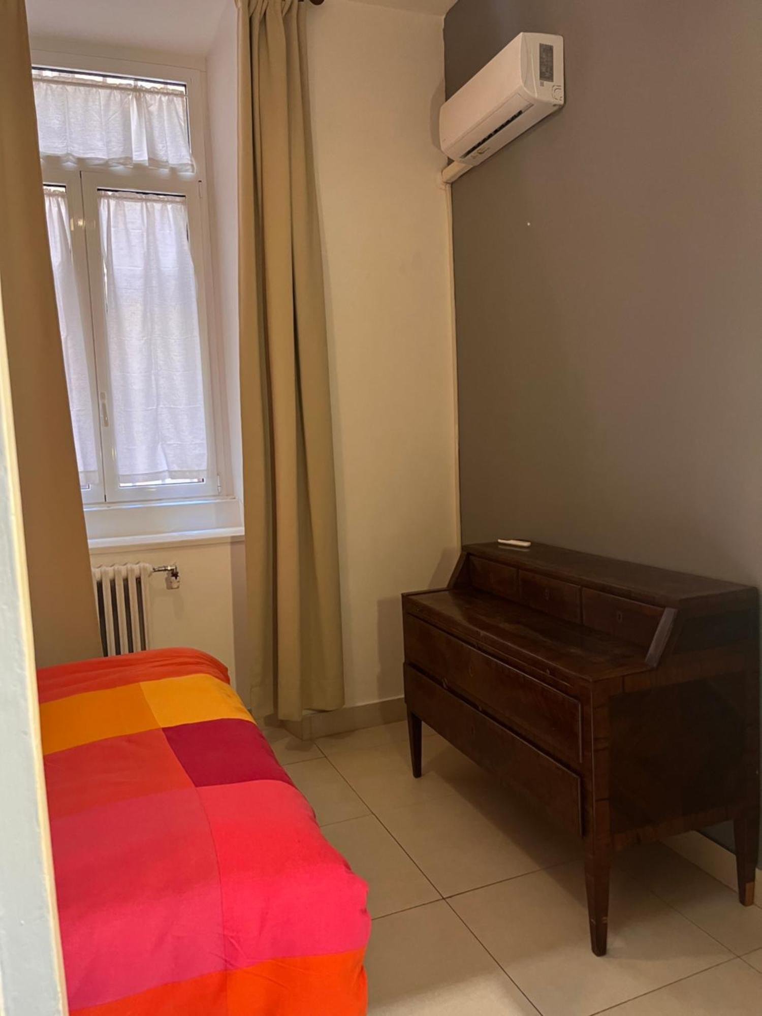 Casa Benso - Near Vatican City And Navona Square Рим Екстер'єр фото